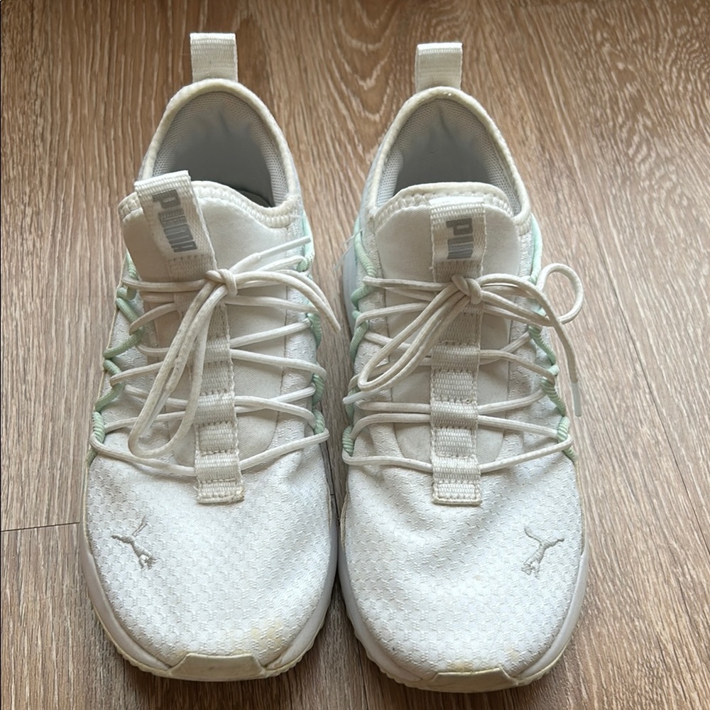 Puma White & Teal Sneakers